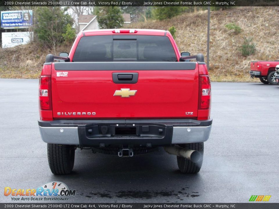 2009 Chevrolet Silverado 2500HD LTZ Crew Cab 4x4 Victory Red / Ebony Photo #26
