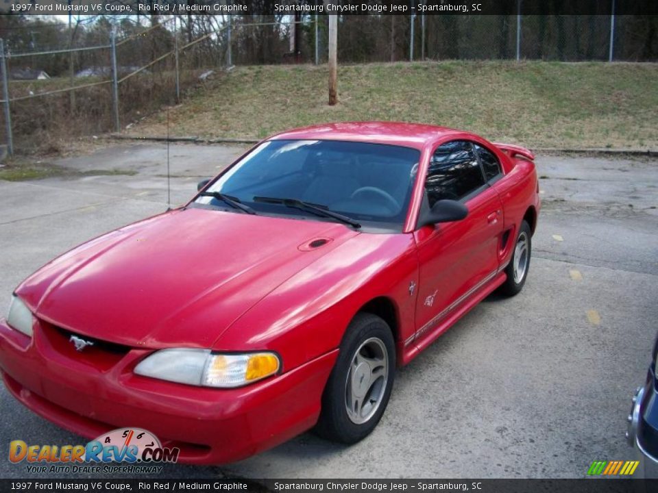 1997 Ford Mustang V6 Coupe Rio Red / Medium Graphite Photo #8