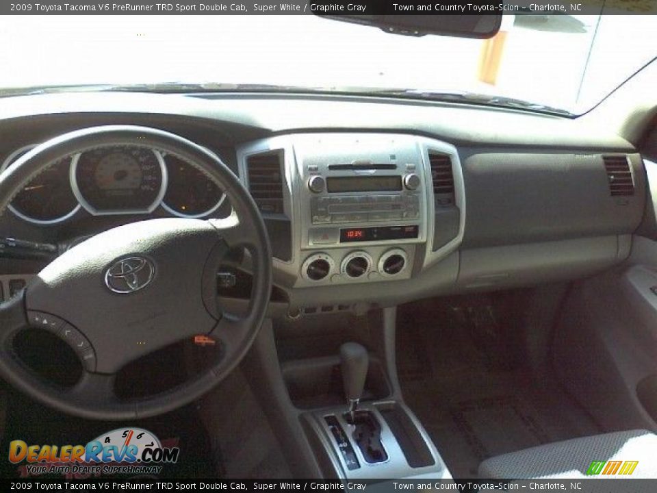 2009 Toyota Tacoma V6 PreRunner TRD Sport Double Cab Super White / Graphite Gray Photo #5
