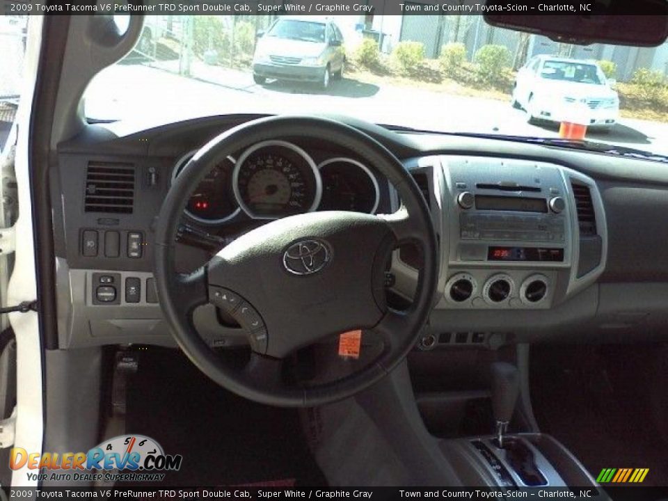 2009 Toyota Tacoma V6 PreRunner TRD Sport Double Cab Super White / Graphite Gray Photo #10