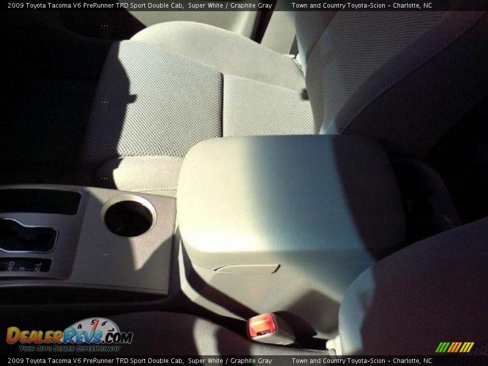 2009 Toyota Tacoma V6 PreRunner TRD Sport Double Cab Super White / Graphite Gray Photo #14