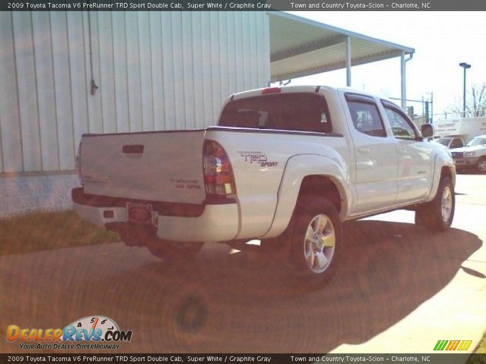 2009 Toyota Tacoma V6 PreRunner TRD Sport Double Cab Super White / Graphite Gray Photo #16