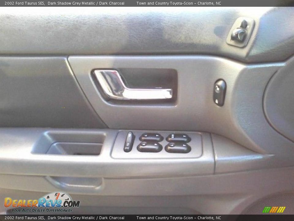 2002 Ford Taurus SES Dark Shadow Grey Metallic / Dark Charcoal Photo #12
