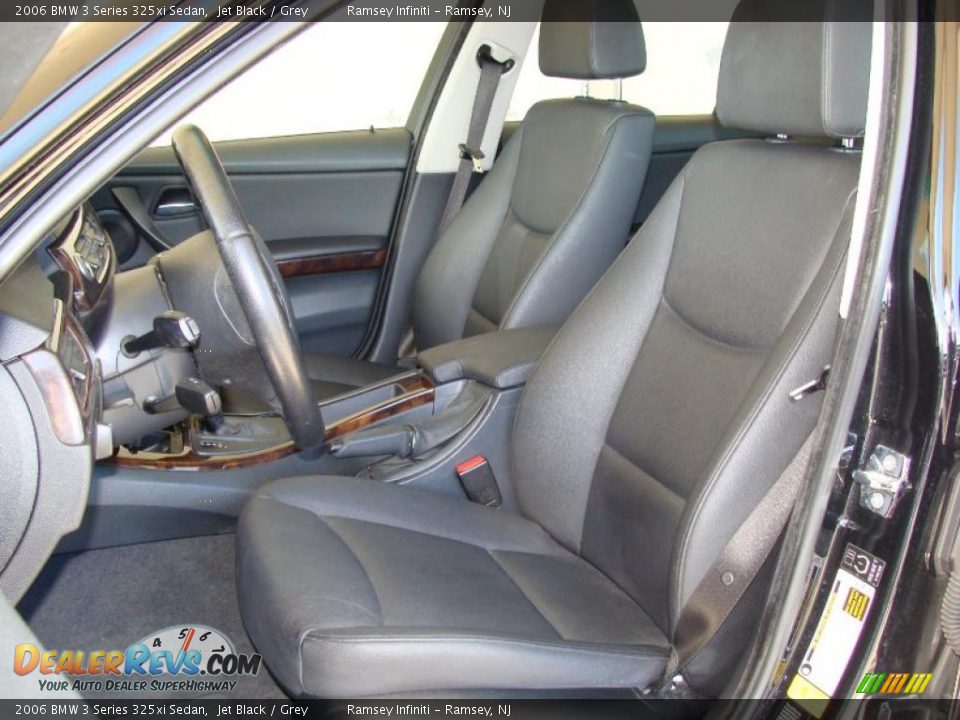 2006 BMW 3 Series 325xi Sedan Jet Black / Grey Photo #10