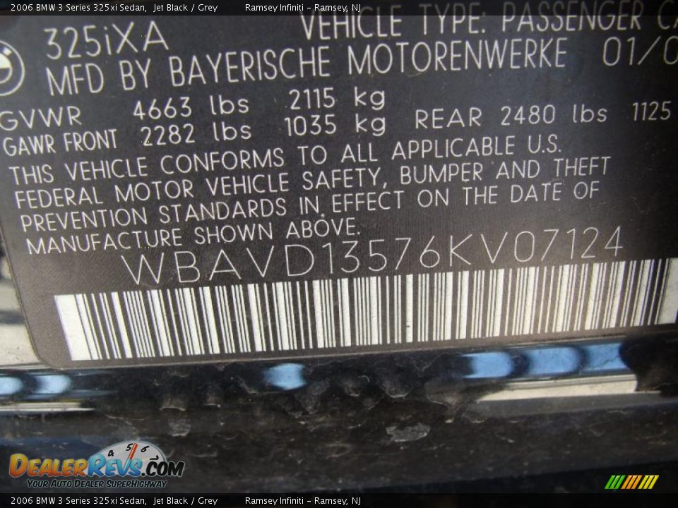 2006 BMW 3 Series 325xi Sedan Jet Black / Grey Photo #16