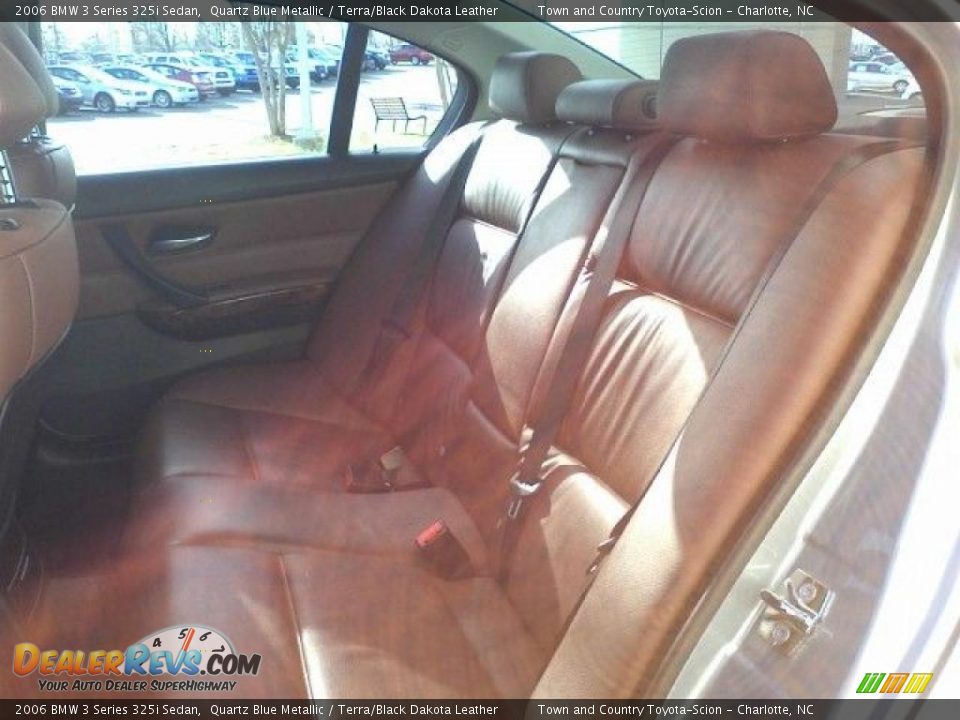 2006 BMW 3 Series 325i Sedan Quartz Blue Metallic / Terra/Black Dakota Leather Photo #7