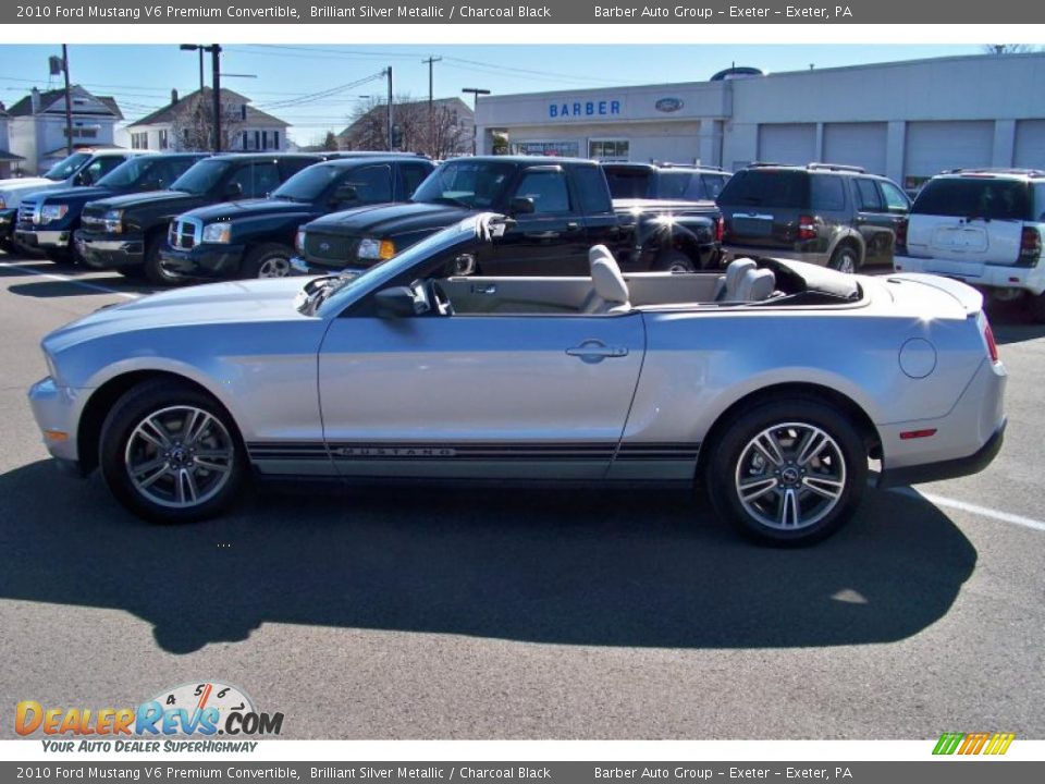 2010 Ford Mustang V6 Premium Convertible Brilliant Silver Metallic / Charcoal Black Photo #8