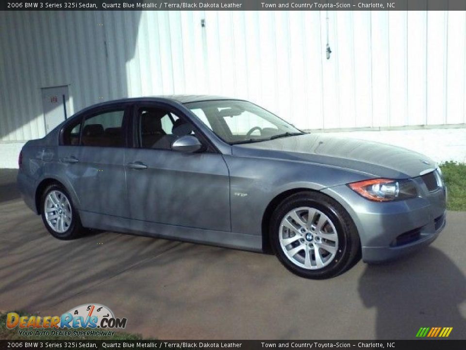 2006 BMW 3 Series 325i Sedan Quartz Blue Metallic / Terra/Black Dakota Leather Photo #17