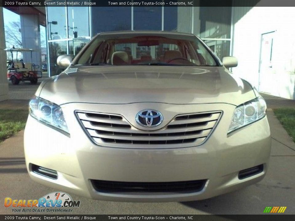 2009 Toyota Camry Desert Sand Metallic / Bisque Photo #2