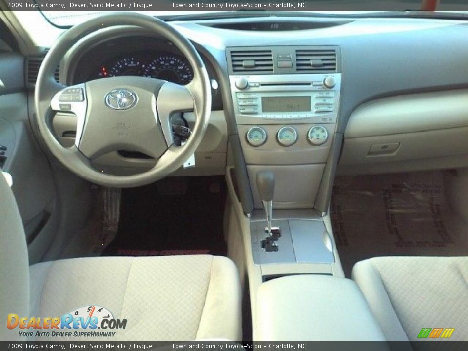 2009 Toyota Camry Desert Sand Metallic / Bisque Photo #5