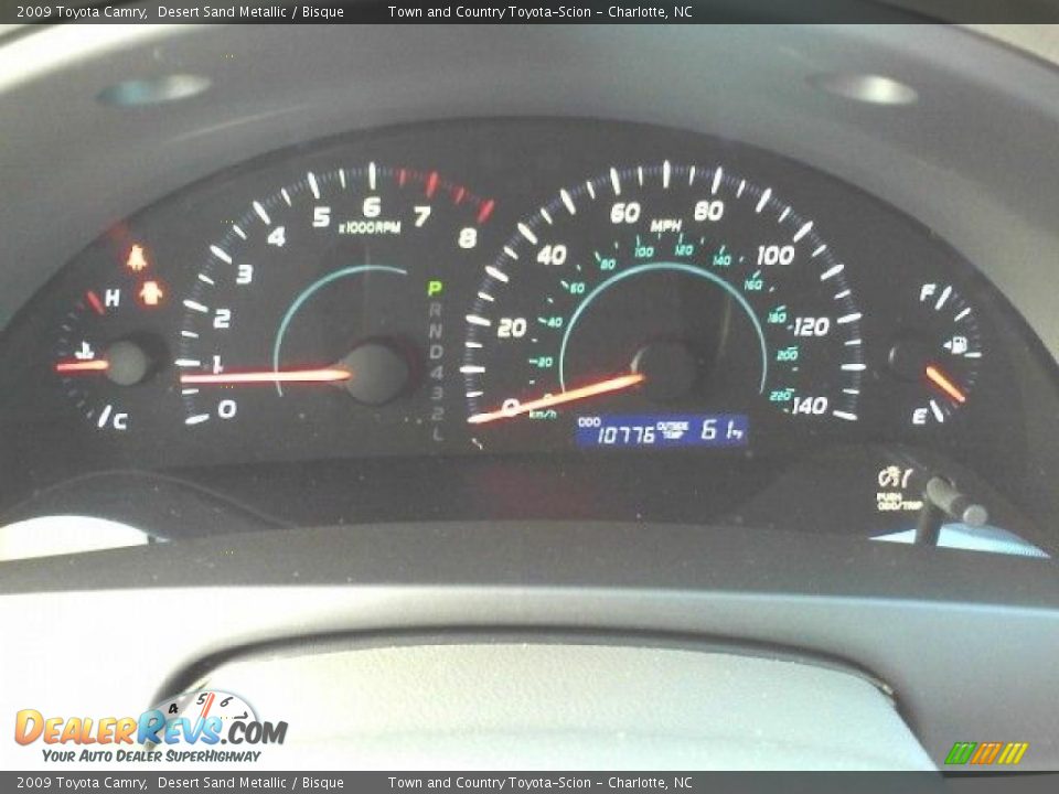 2009 Toyota Camry Desert Sand Metallic / Bisque Photo #9