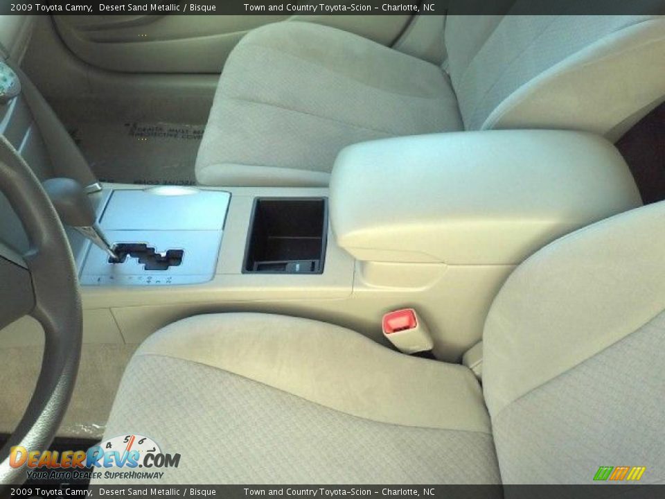 2009 Toyota Camry Desert Sand Metallic / Bisque Photo #13