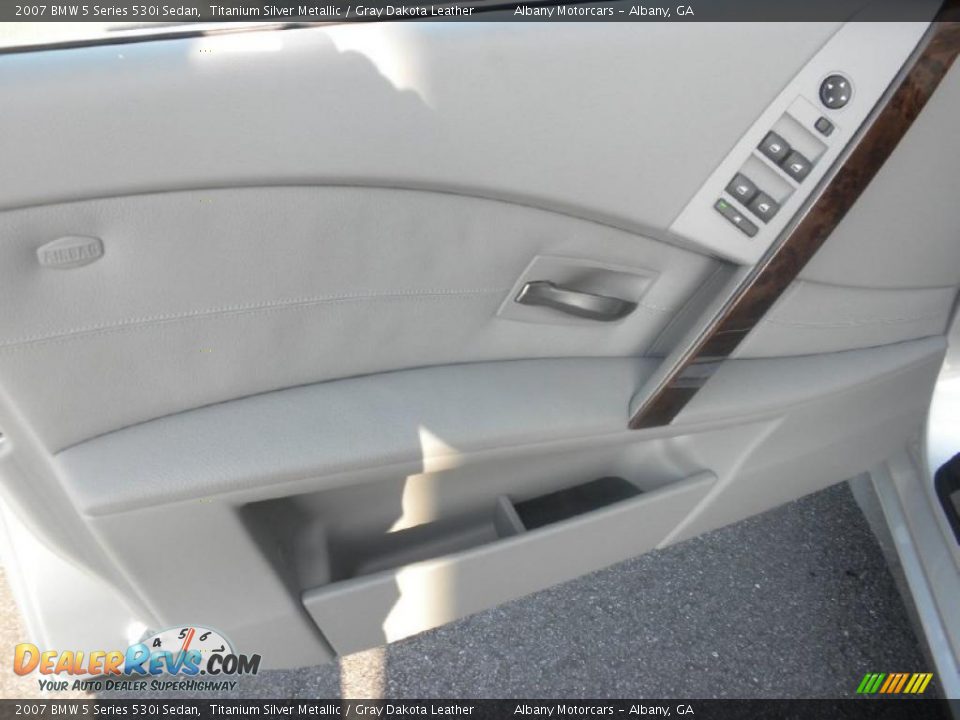 2007 BMW 5 Series 530i Sedan Titanium Silver Metallic / Gray Dakota Leather Photo #7