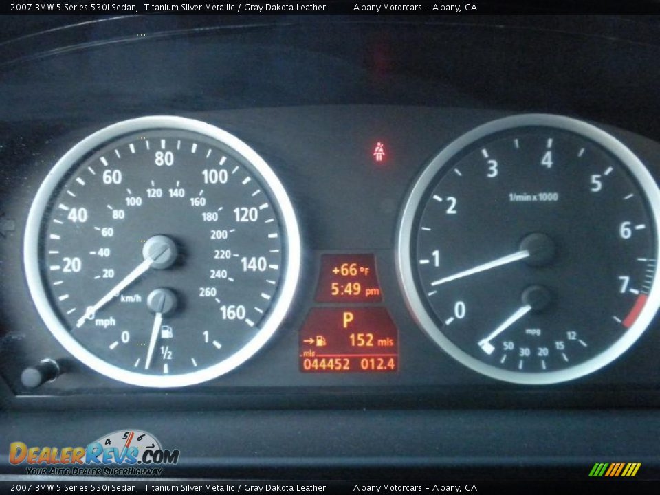 2007 BMW 5 Series 530i Sedan Titanium Silver Metallic / Gray Dakota Leather Photo #16