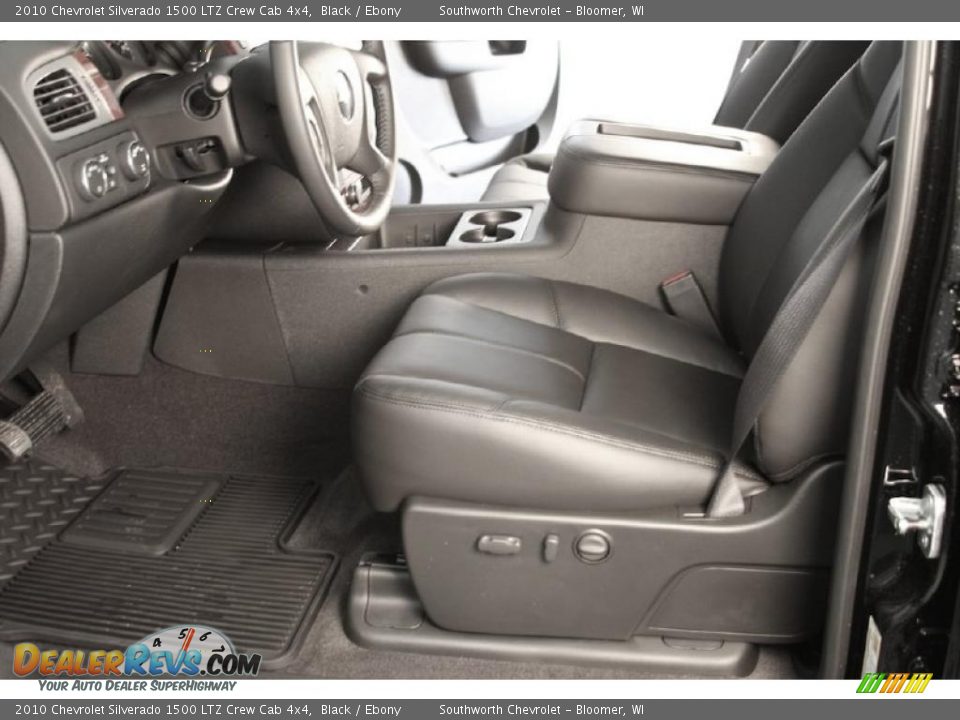 2010 Chevrolet Silverado 1500 LTZ Crew Cab 4x4 Black / Ebony Photo #6