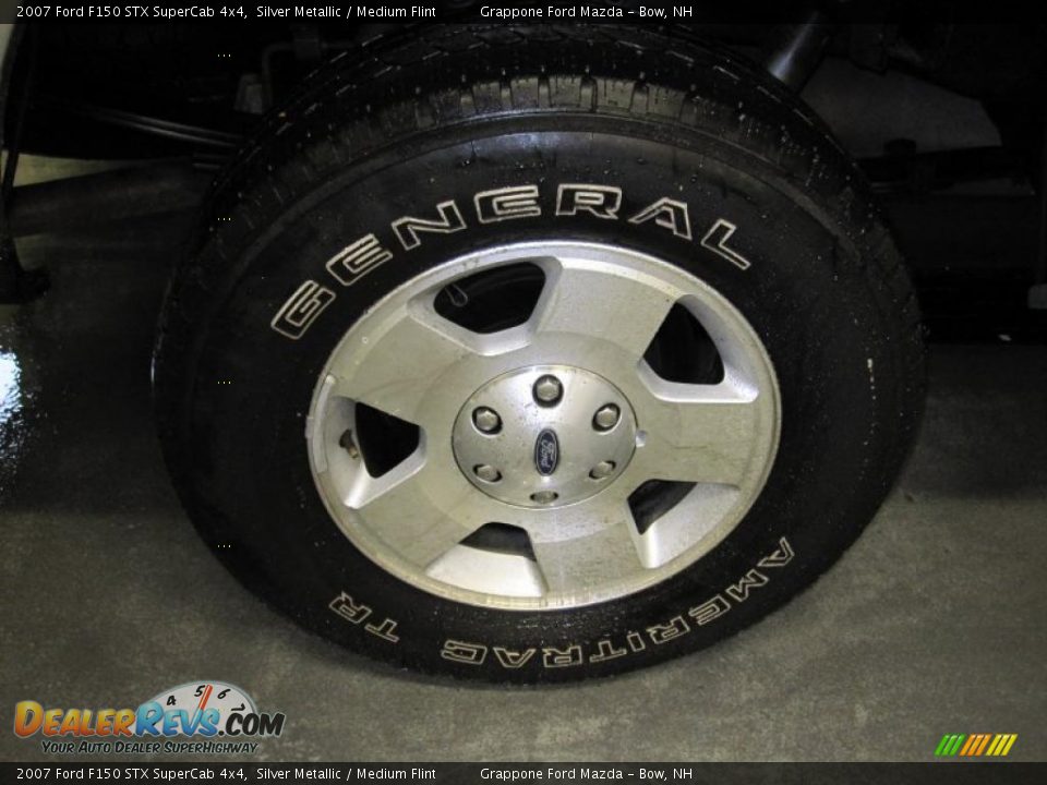 2007 Ford F150 STX SuperCab 4x4 Silver Metallic / Medium Flint Photo #4