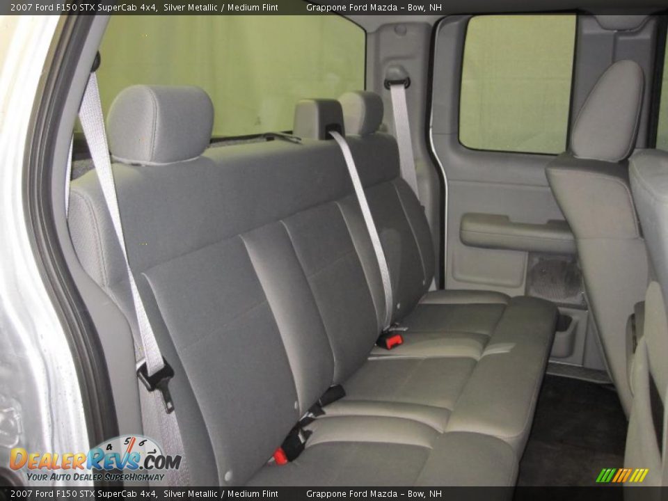 2007 Ford F150 STX SuperCab 4x4 Silver Metallic / Medium Flint Photo #5