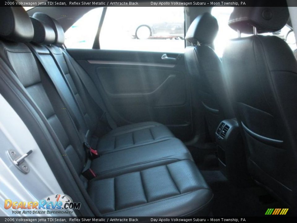 2006 Volkswagen Jetta TDI Sedan Reflex Silver Metallic / Anthracite Black Photo #12