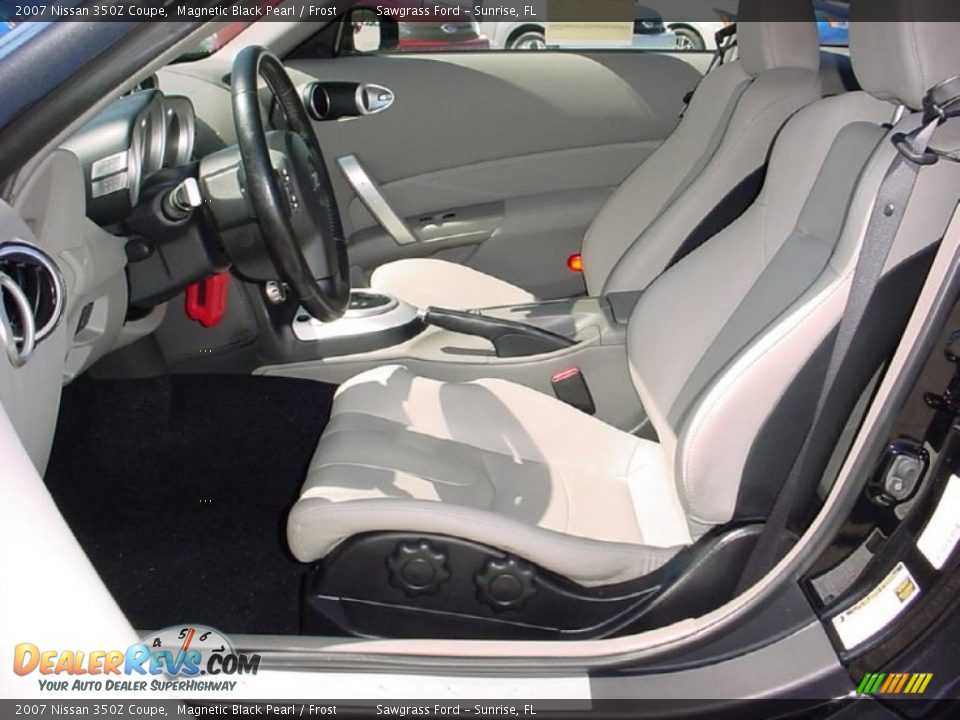 2007 Nissan 350Z Coupe Magnetic Black Pearl / Frost Photo #10