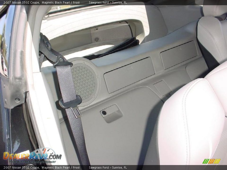 2007 Nissan 350Z Coupe Magnetic Black Pearl / Frost Photo #12