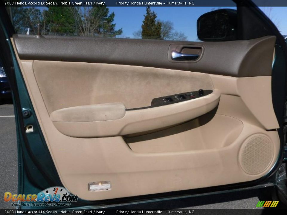 2003 Honda Accord LX Sedan Noble Green Pearl / Ivory Photo #7