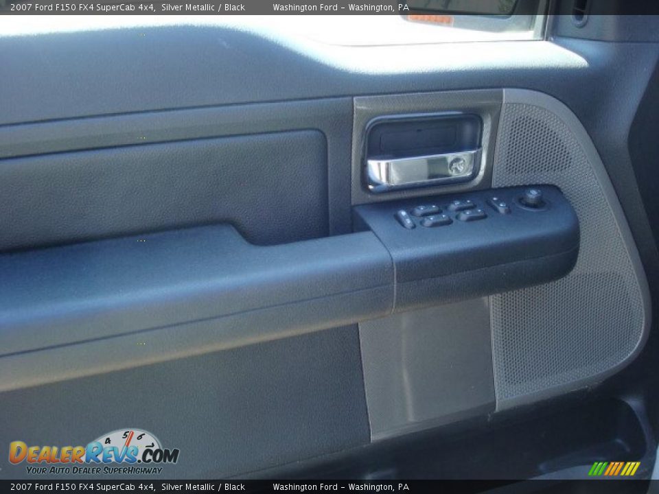 2007 Ford F150 FX4 SuperCab 4x4 Silver Metallic / Black Photo #16