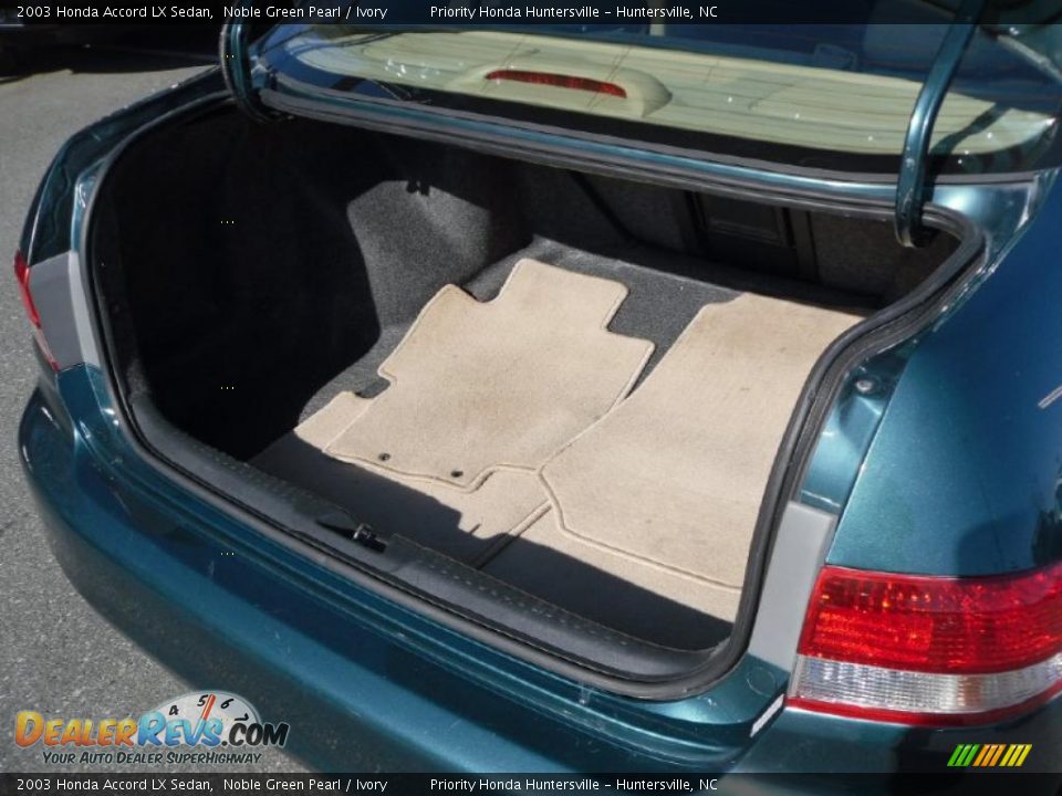 2003 Honda Accord LX Sedan Noble Green Pearl / Ivory Photo #14
