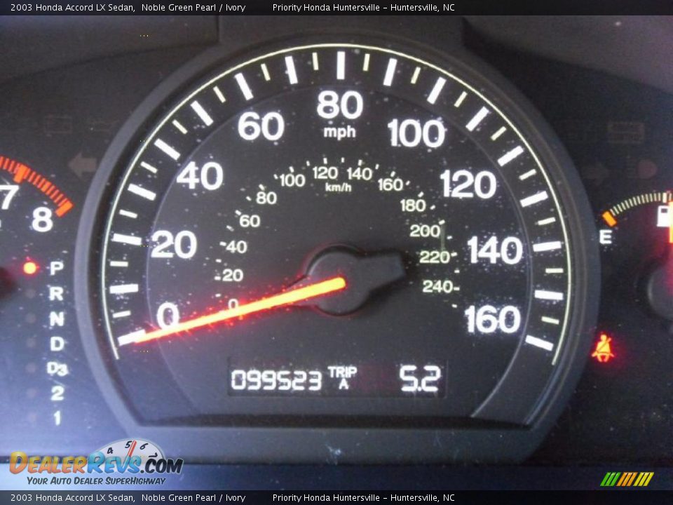 2003 Honda Accord LX Sedan Noble Green Pearl / Ivory Photo #26