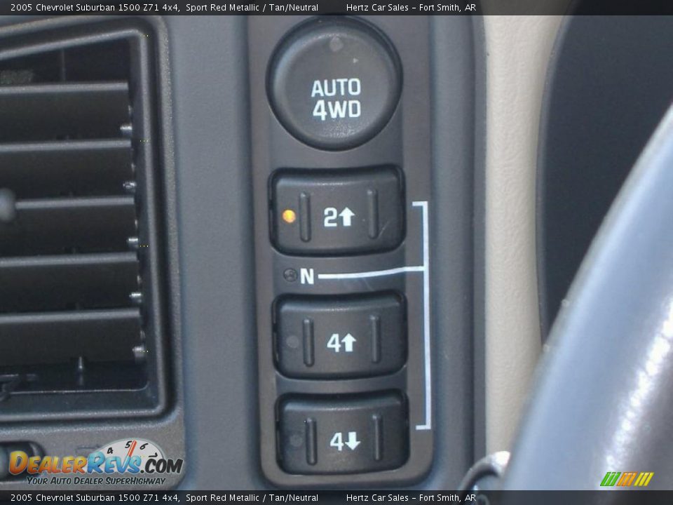 2005 Chevrolet Suburban 1500 Z71 4x4 Sport Red Metallic / Tan/Neutral Photo #21
