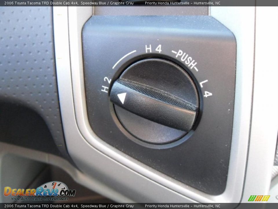 2006 Toyota Tacoma TRD Double Cab 4x4 Speedway Blue / Graphite Gray Photo #23