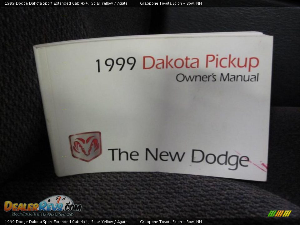 1999 Dodge Dakota Sport Extended Cab 4x4 Solar Yellow / Agate Photo #7