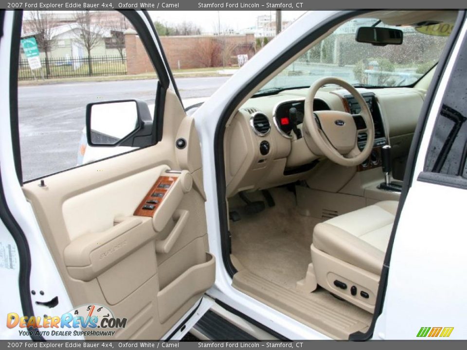 2007 Ford Explorer Eddie Bauer 4x4 Oxford White / Camel Photo #10