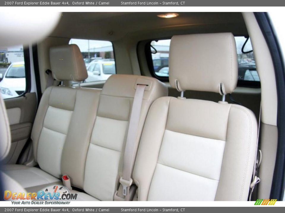 2007 Ford Explorer Eddie Bauer 4x4 Oxford White / Camel Photo #12