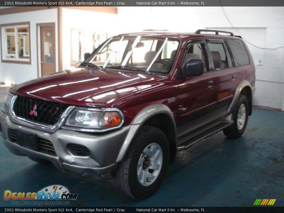 2001 Mitsubishi Montero Sport XLS 4x4 Cambridge Red Pearl / Gray Photo #2