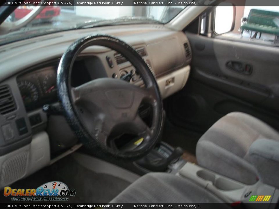2001 Mitsubishi Montero Sport XLS 4x4 Cambridge Red Pearl / Gray Photo #4