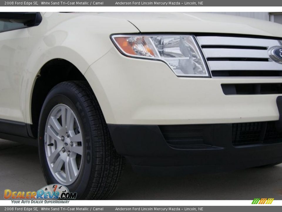 2008 Ford Edge SE White Sand Tri-Coat Metallic / Camel Photo #3