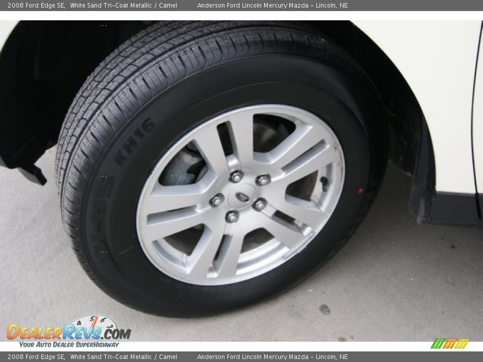 2008 Ford Edge SE White Sand Tri-Coat Metallic / Camel Photo #6