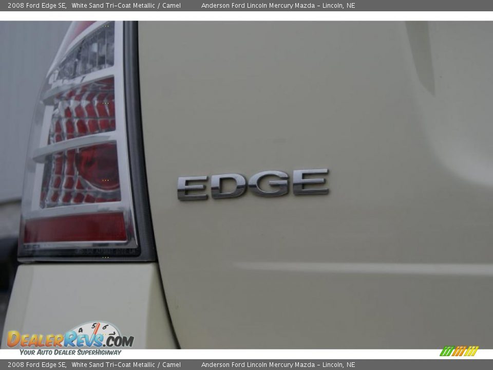 2008 Ford Edge SE White Sand Tri-Coat Metallic / Camel Photo #10