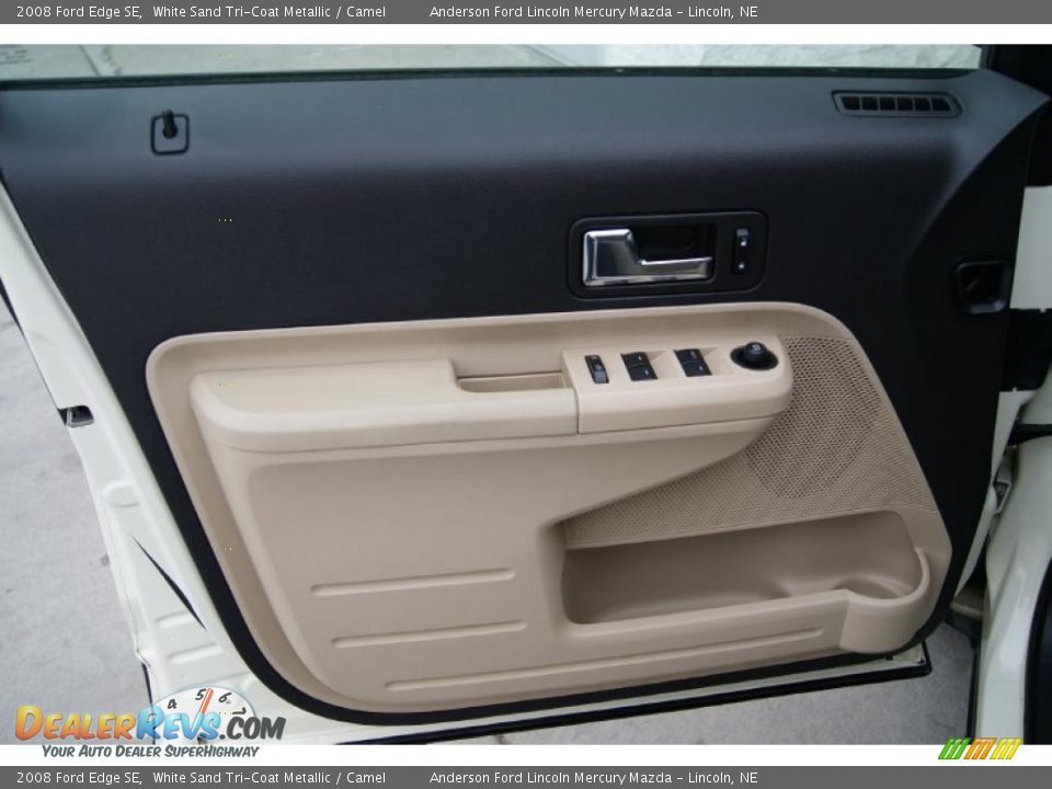 2008 Ford Edge SE White Sand Tri-Coat Metallic / Camel Photo #12