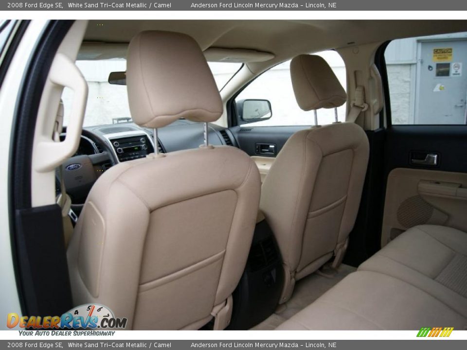 2008 Ford Edge SE White Sand Tri-Coat Metallic / Camel Photo #17