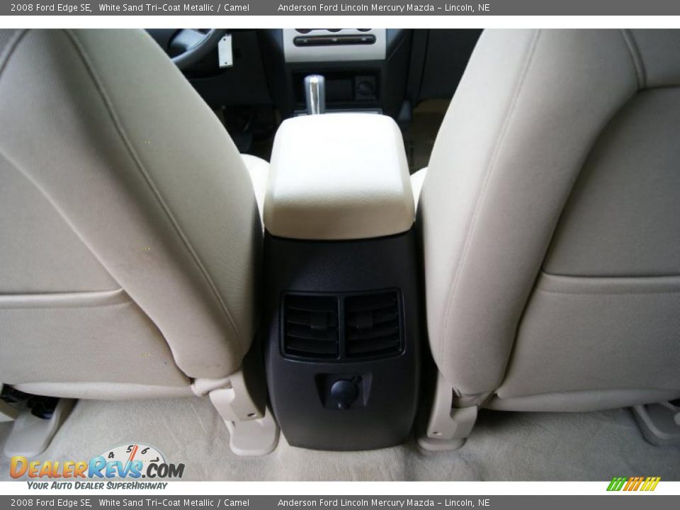 2008 Ford Edge SE White Sand Tri-Coat Metallic / Camel Photo #19