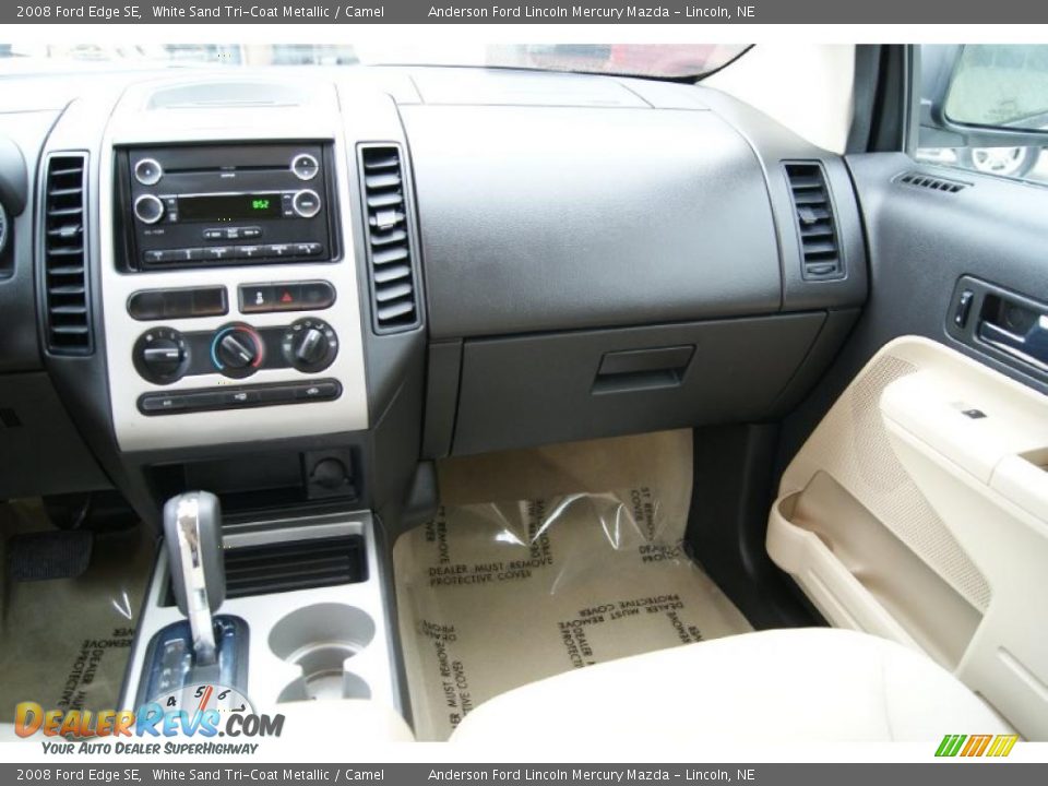 2008 Ford Edge SE White Sand Tri-Coat Metallic / Camel Photo #21