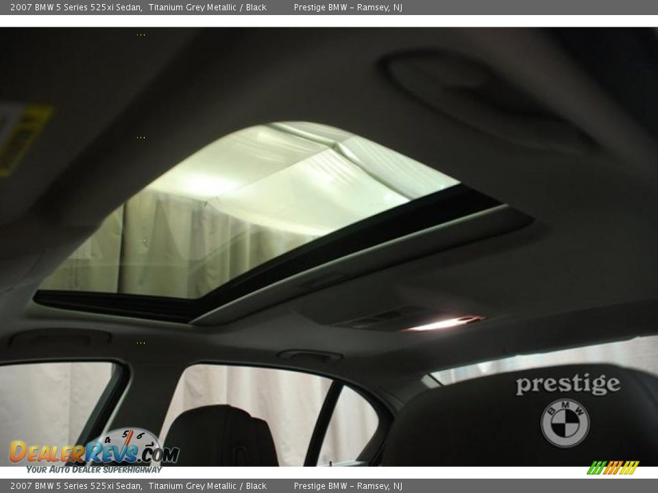 2007 BMW 5 Series 525xi Sedan Titanium Grey Metallic / Black Photo #8