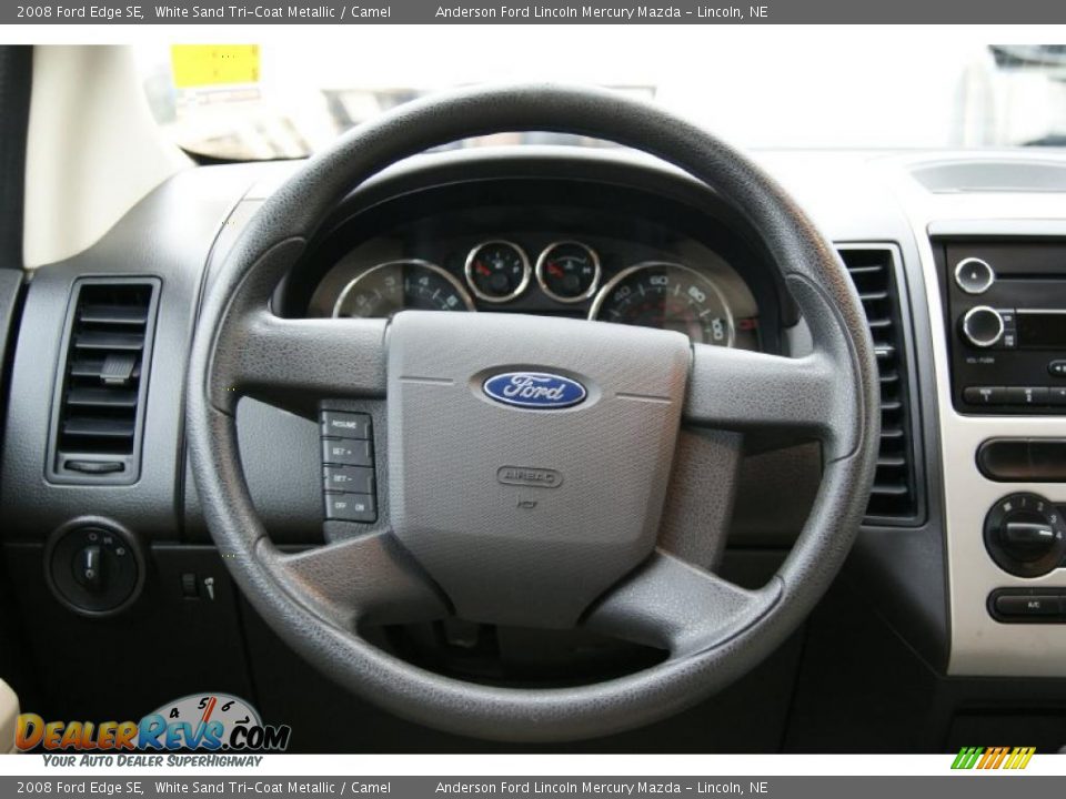 2008 Ford Edge SE White Sand Tri-Coat Metallic / Camel Photo #23