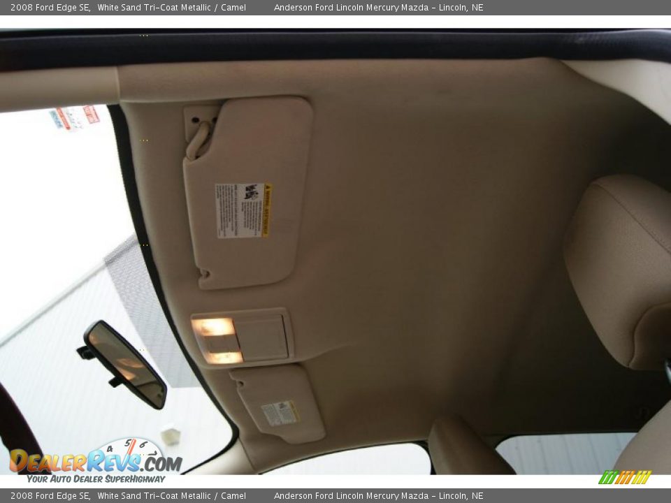 2008 Ford Edge SE White Sand Tri-Coat Metallic / Camel Photo #25