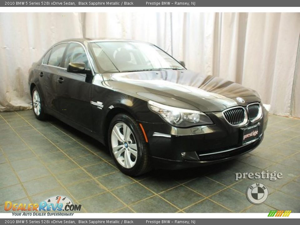 2010 BMW 5 Series 528i xDrive Sedan Black Sapphire Metallic / Black Photo #10