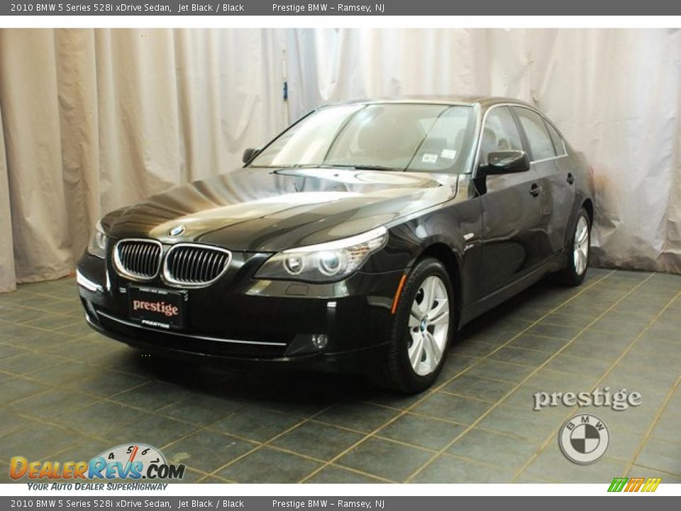 2010 BMW 5 Series 528i xDrive Sedan Jet Black / Black Photo #1
