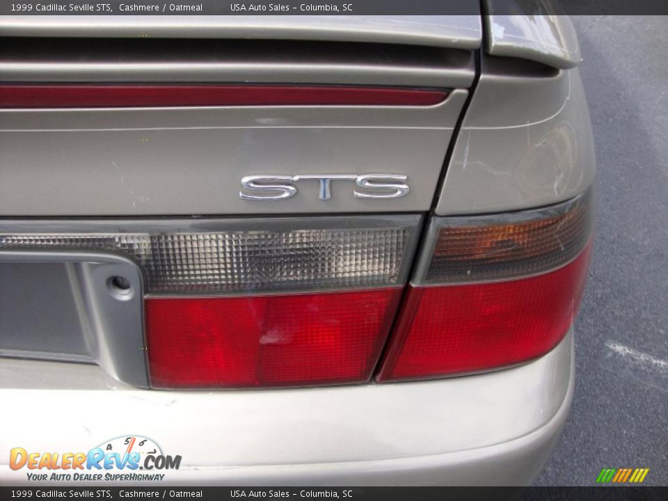 1999 Cadillac Seville STS Cashmere / Oatmeal Photo #15