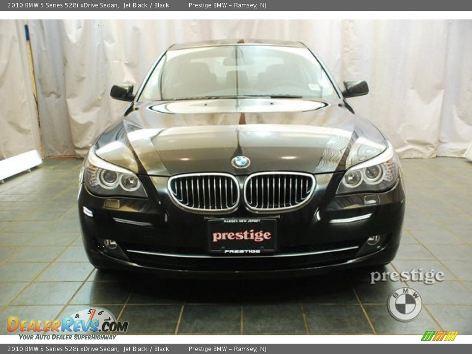 2010 BMW 5 Series 528i xDrive Sedan Jet Black / Black Photo #9