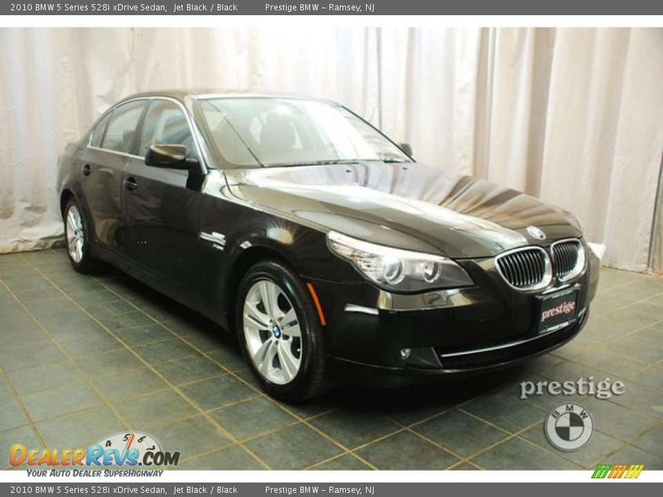 2010 BMW 5 Series 528i xDrive Sedan Jet Black / Black Photo #10